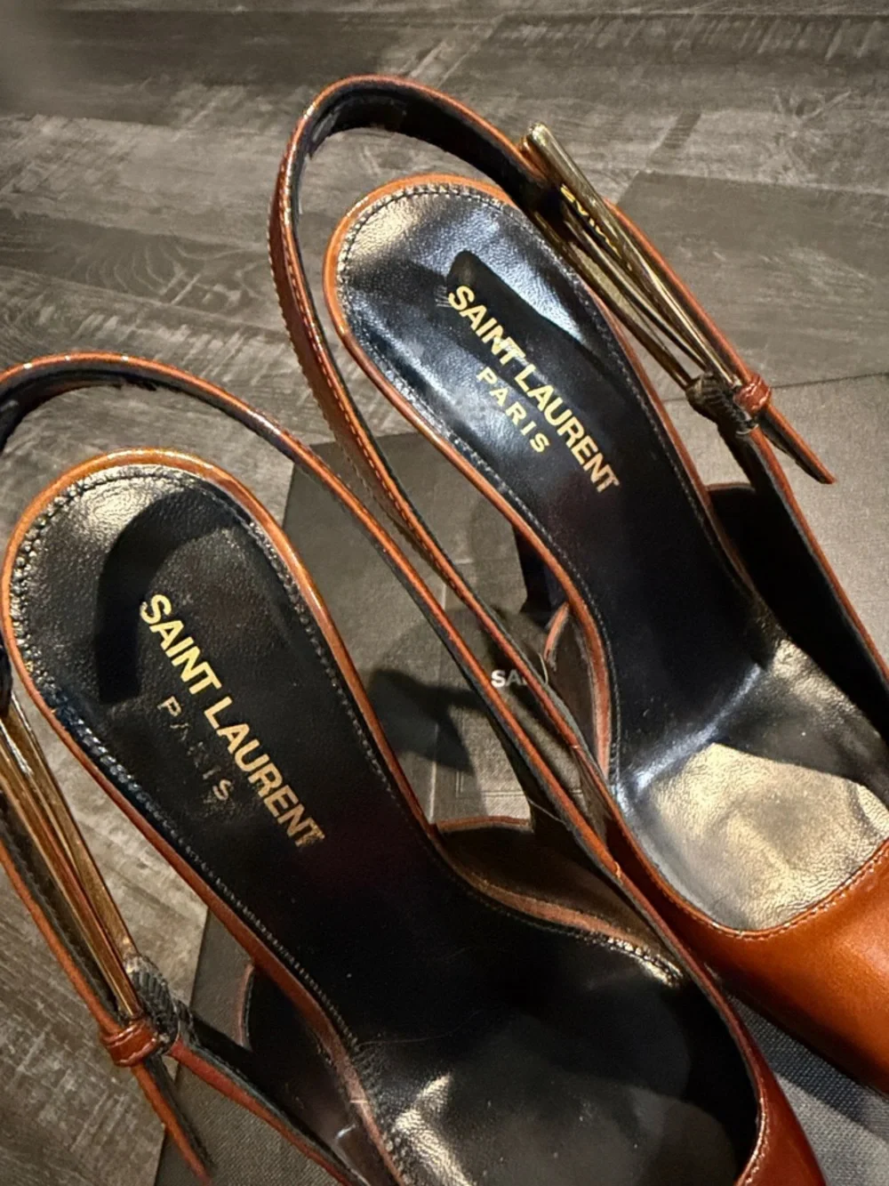 Saint Laurent Tan Leather Pointed-Toe Slingback Heels - Picture 3 of 4